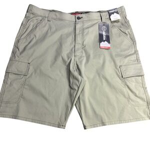 Wrangler Cargo Shorts Mens 42 All Terrain Peak Gear Performance Utility Hiking